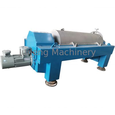 Купить Juneng Brand Decanter Centrifuge Machine with 2-10 m³/h Capacity 3000 RPM Setting Speed and 380v/50hz Voltage online manufacture