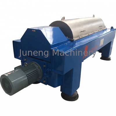 Купить Vinasse Industrial Decanter Centrifuge with 2-7 m³/h Capacity 2200 KG and 380V Power for Efficient Separation online manufacture